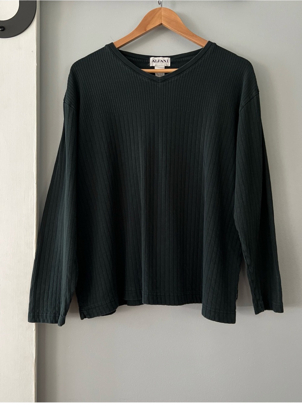 Alfani Men’s Large Ribbed Knit Dark Deep Green V-Neck Cotton Long Sleeve Tee Vtg